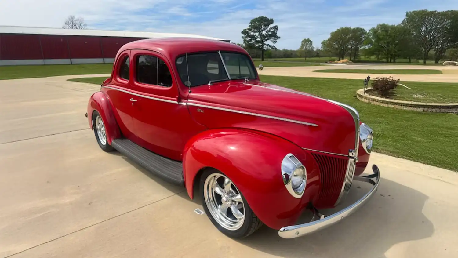 Timeless Hot Rod: 1940 Ford Custom Coupe – Tulsa Bound Beauty