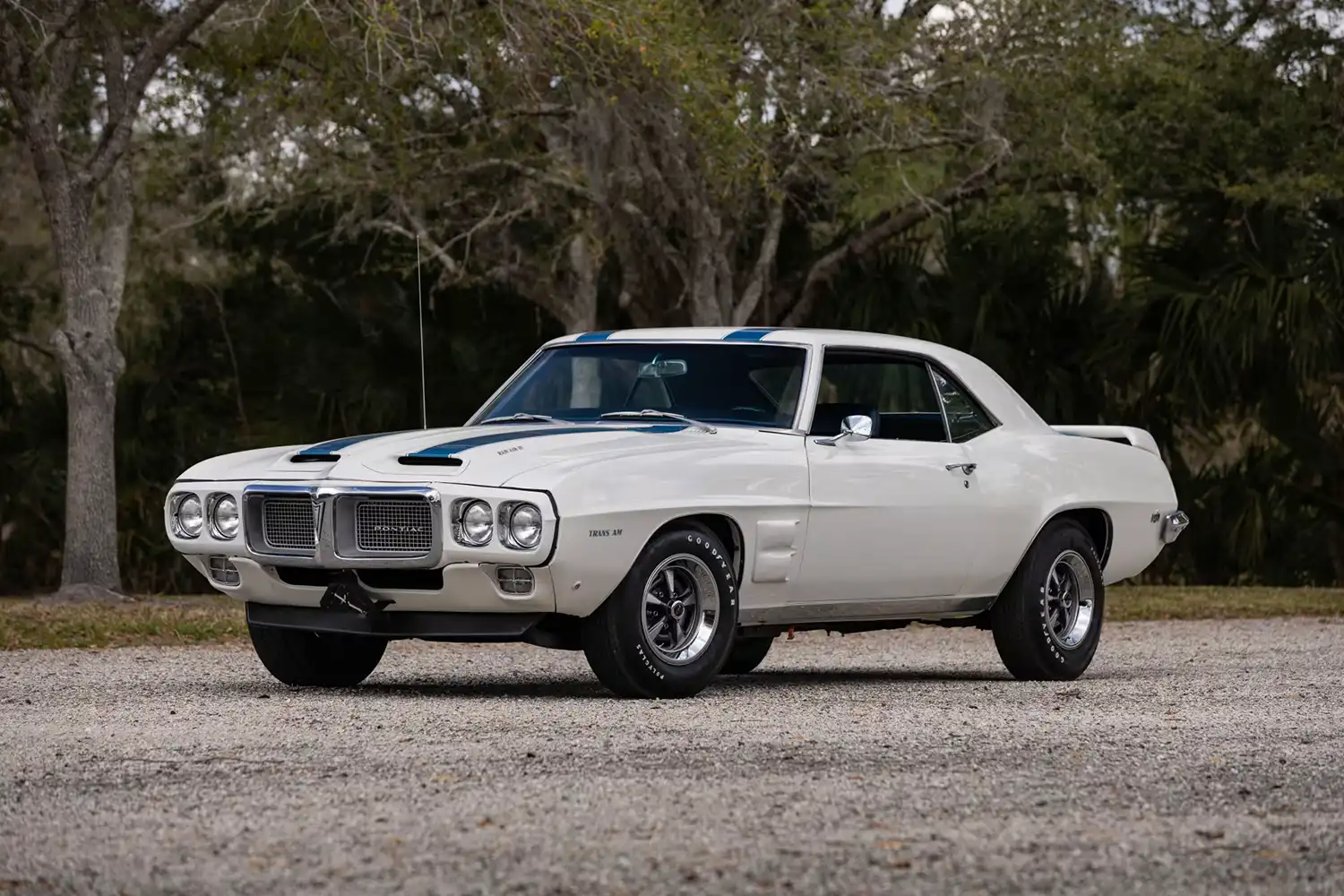 Rare Muscle Icon: 1969 Pontiac Trans Am Ram Air IV with 4-Speed