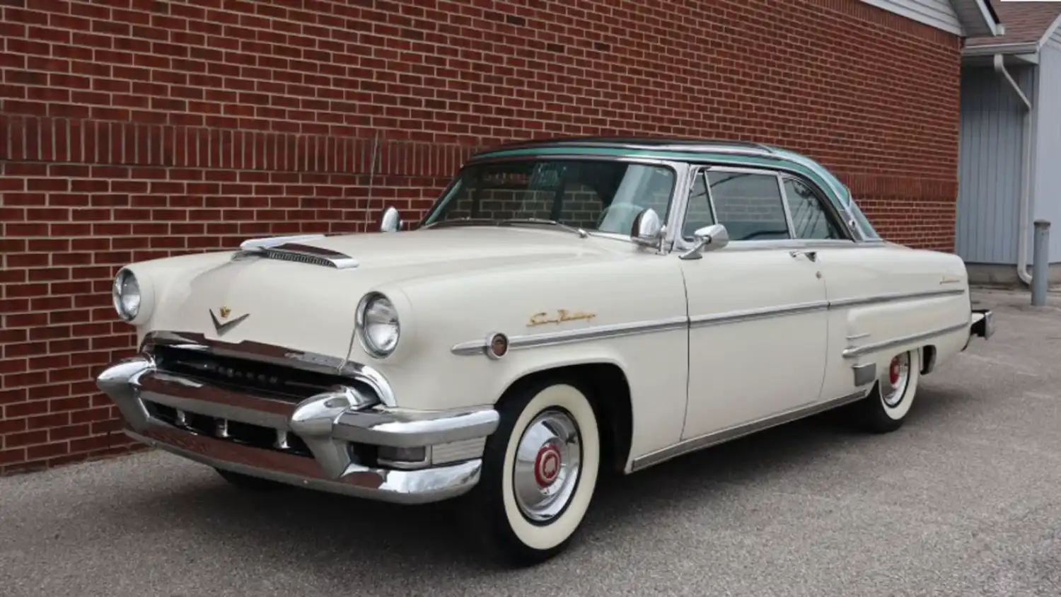 Skylight Cruiser: 1954 Mercury Monarch Lucerne Sun Valley