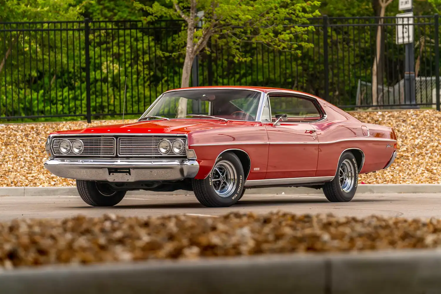 1968 Ford Galaxie 500 Fastback: Candyapple Red Original with 390 V-8