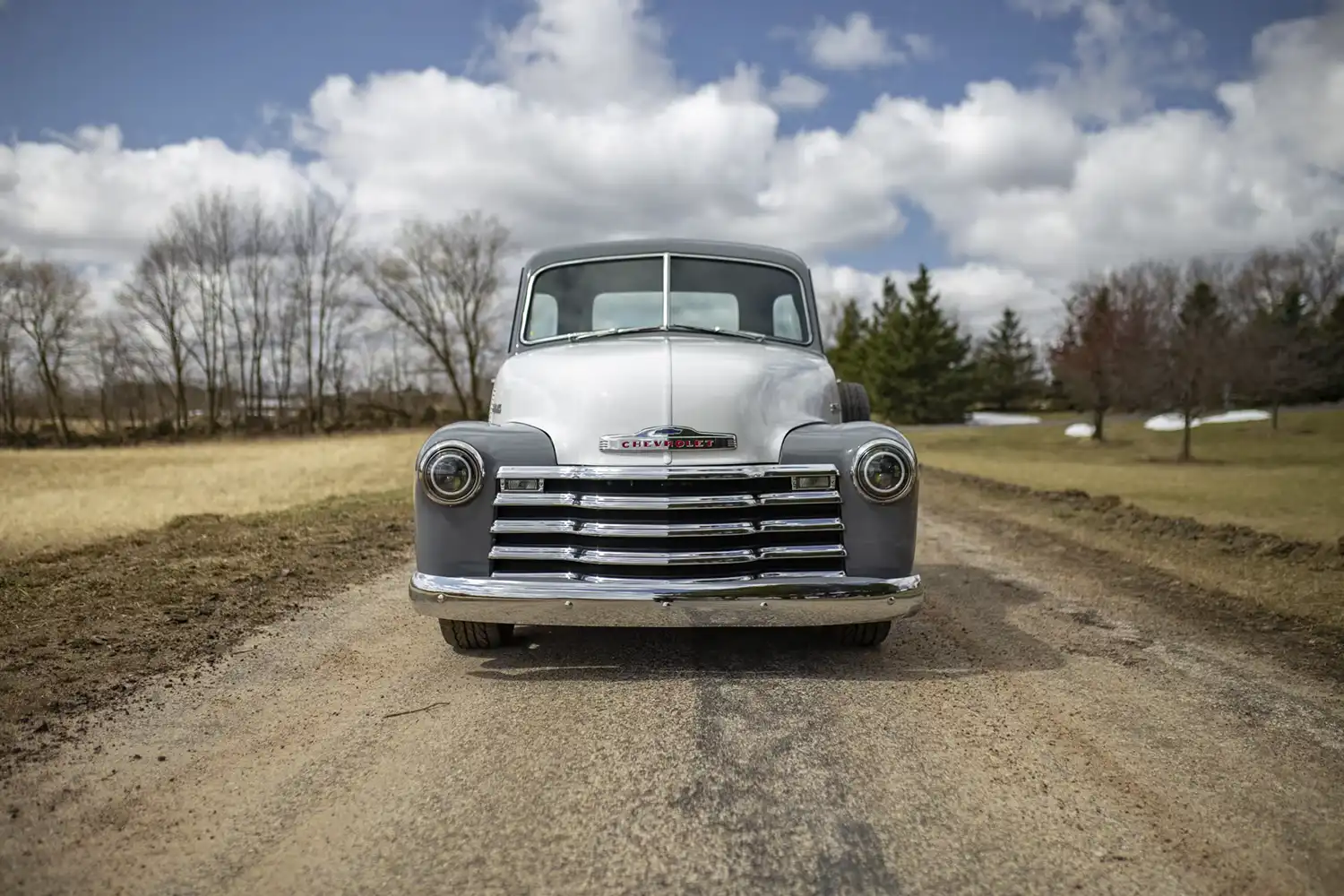 The Revitalized 1952 Chevrolet 3100 5-Window Pickup: A Modern Classic