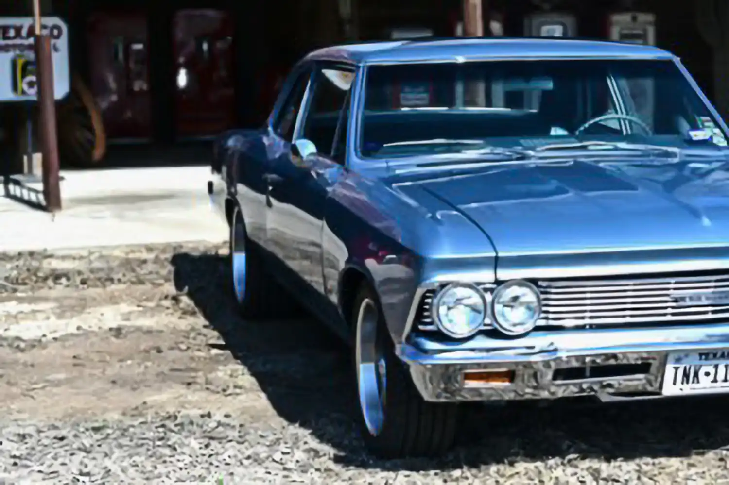 1966 Chevrolet Chevelle 300 Deluxe Custom with 454 V8 and 5-Speed Power