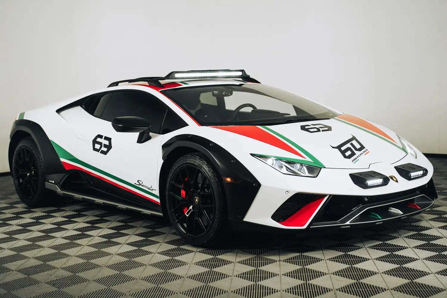 The Untamed Bull: 2023 Lamborghini Huracán Sterrato Roars The Untamed Bull: 2023 Lamborghini Huracán Sterrato Roars