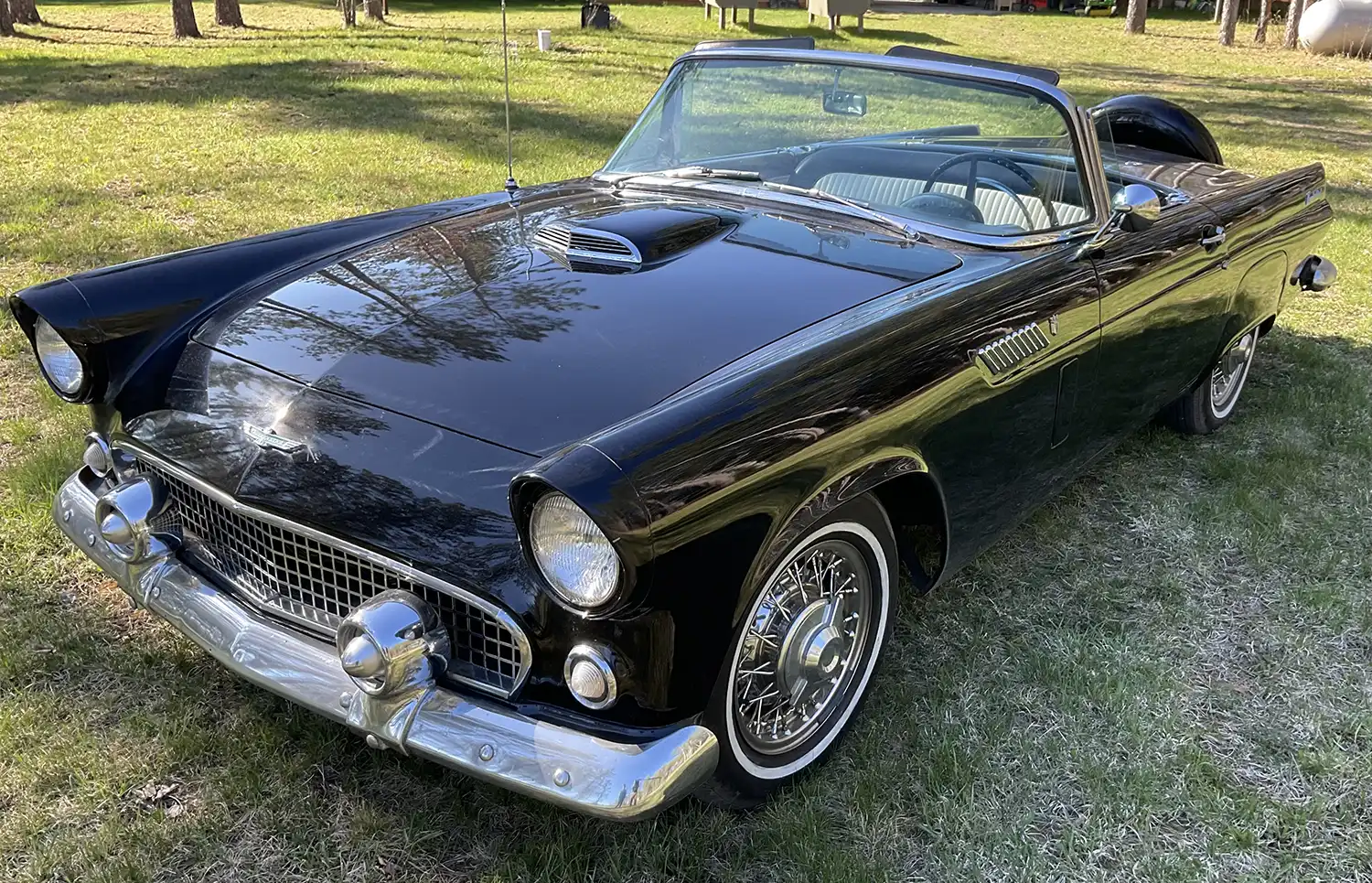 1956 Ford Thunderbird