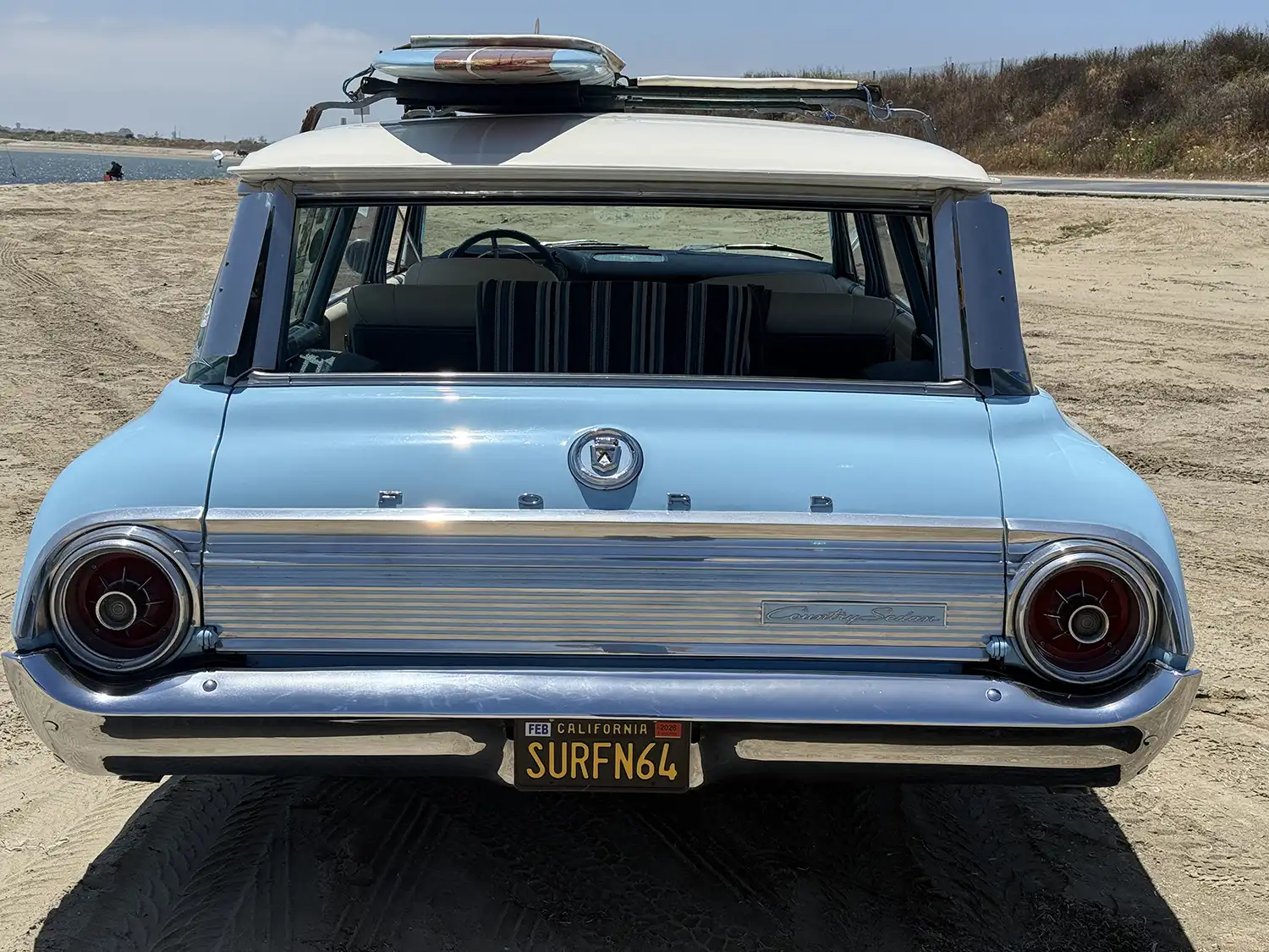 Unveiling the Iconic 1964 Ford Galaxie Country Sedan 390 V8