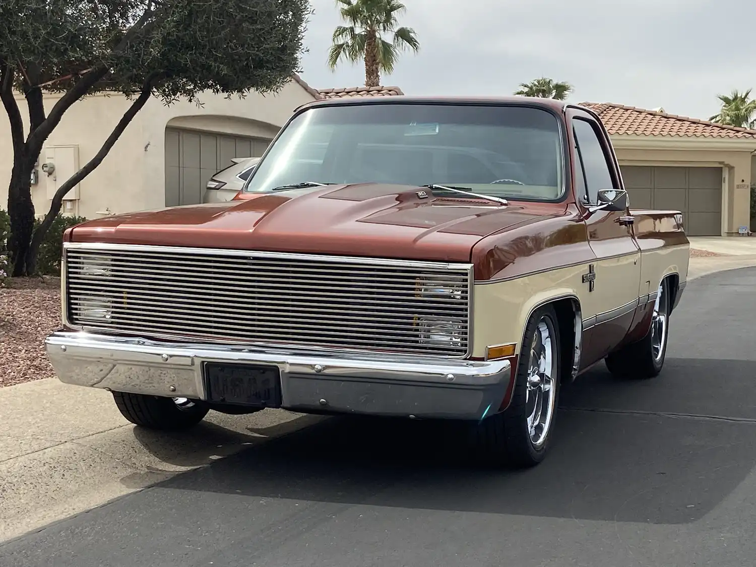 The Customized Powerhouse: 1983 Chevrolet C10 Silverado Stroker V8