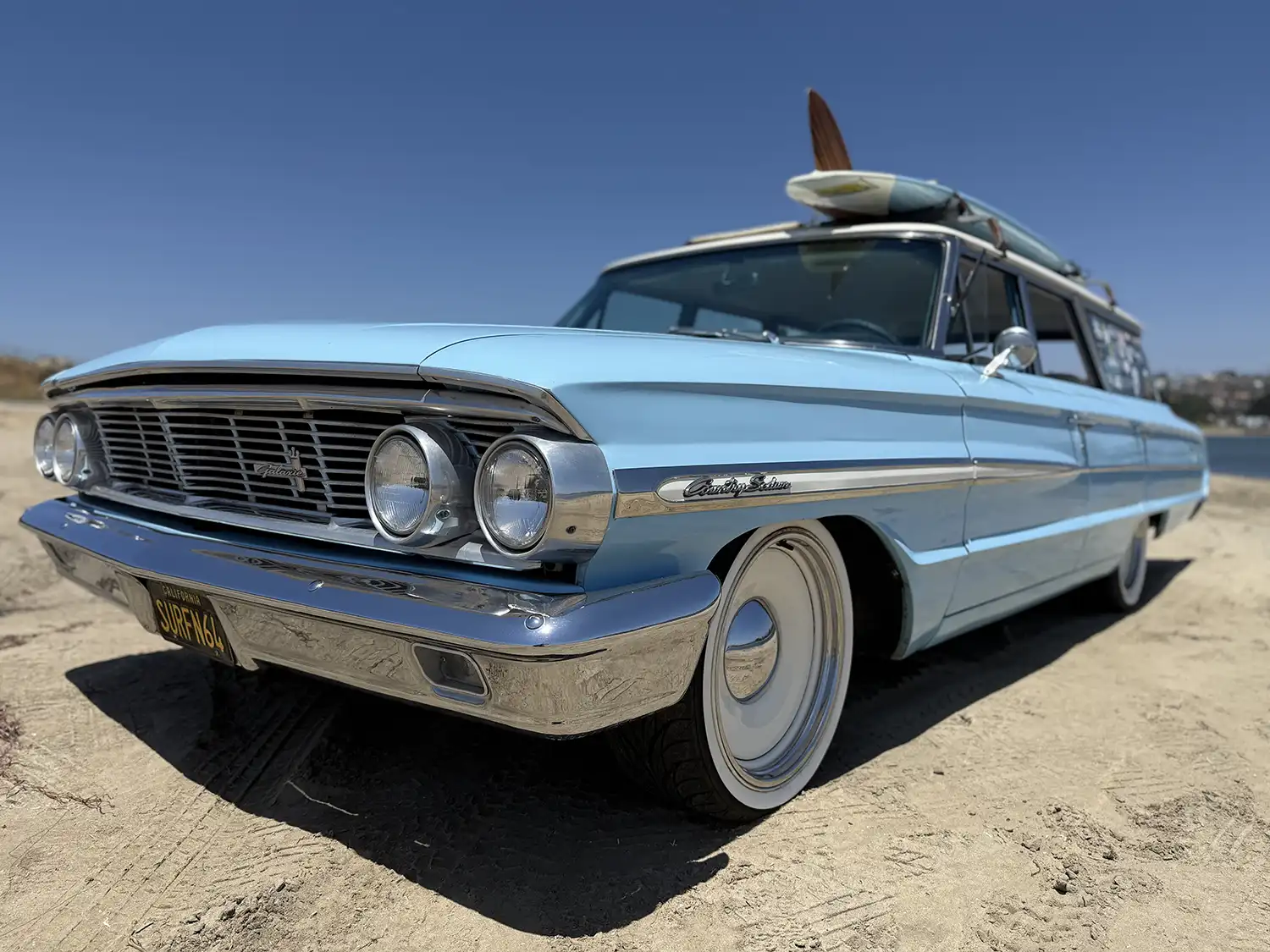 Unveiling the Iconic 1964 Ford Galaxie Country Sedan 390 V8