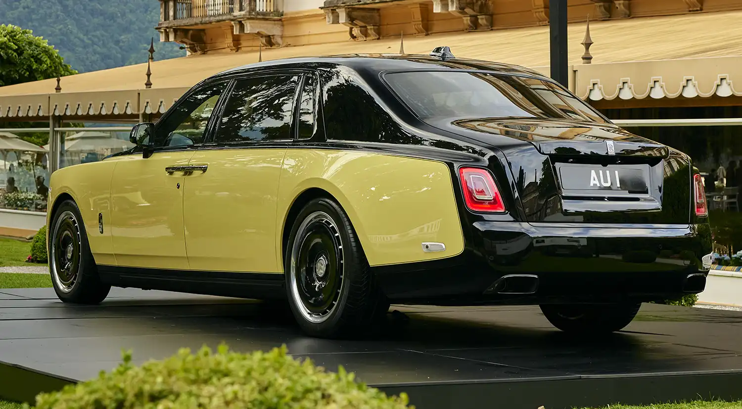 Rolls-Royce Phantom Goldfinger