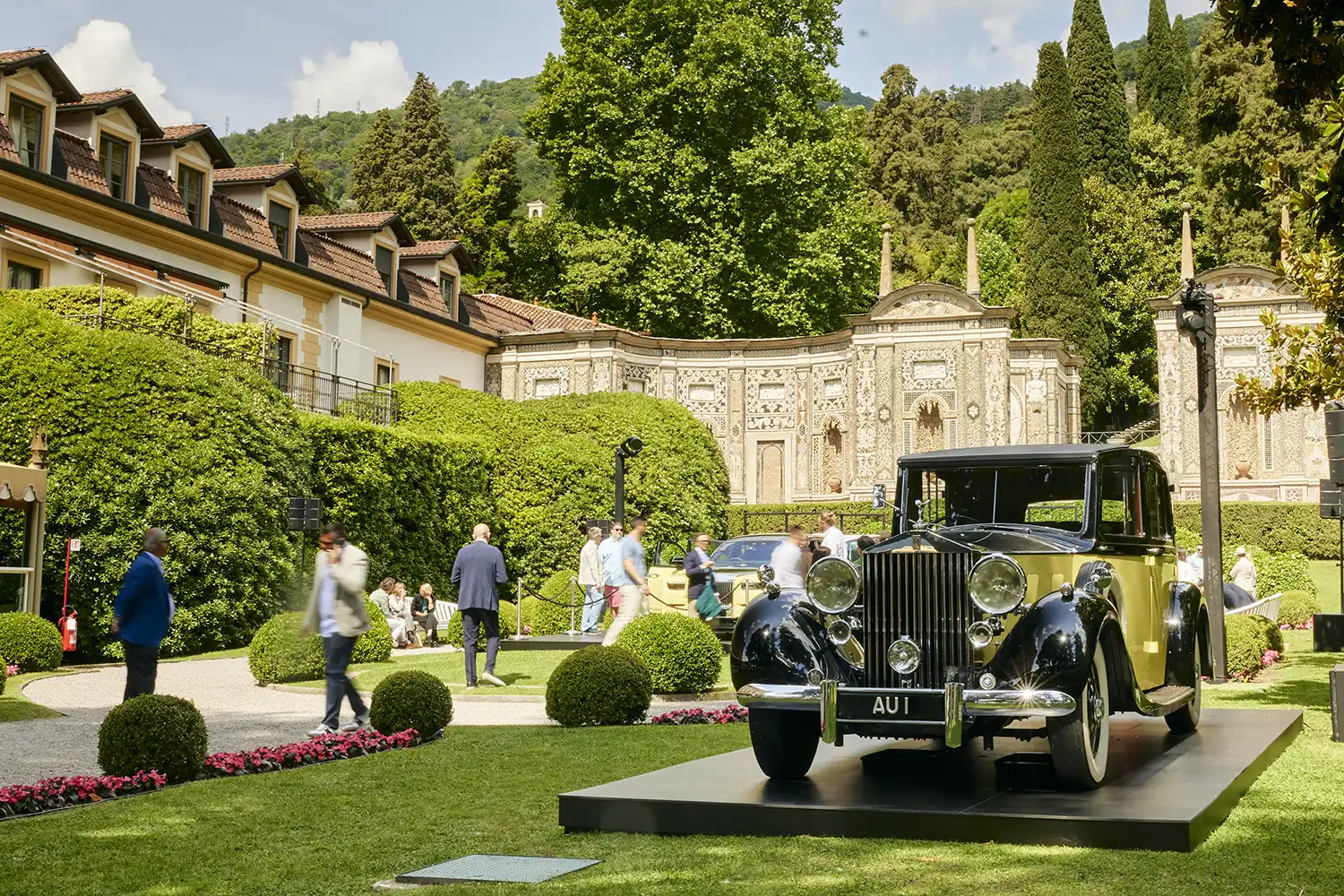 Rolls-Royce Phantom Goldfinger