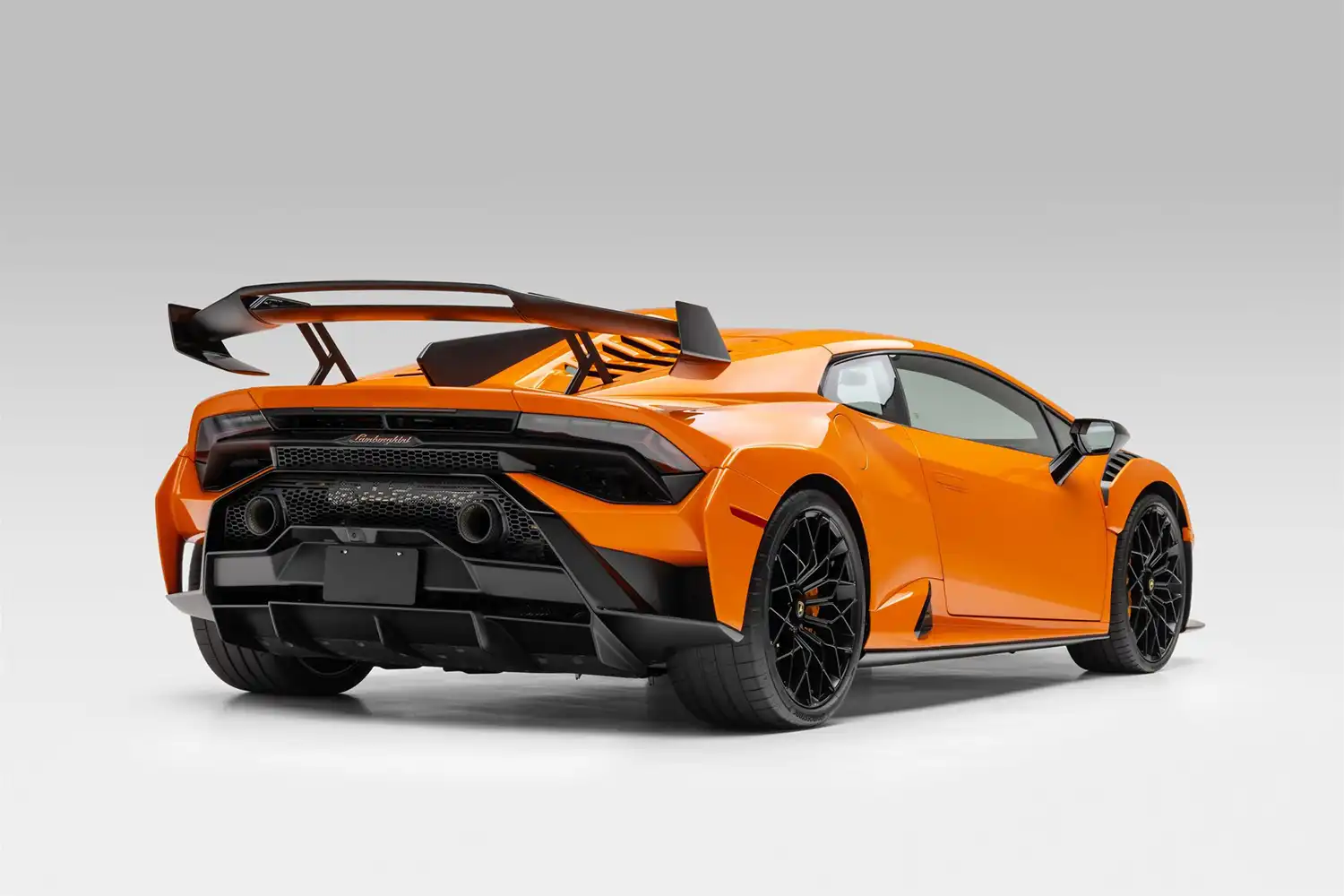 The Track-Bred Beast: 2022 Lamborghini Huracán STO Performance