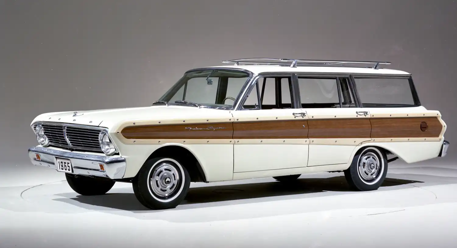 Woodgrain Wonder: The Classic 1965 Ford Falcon Squire Wagon