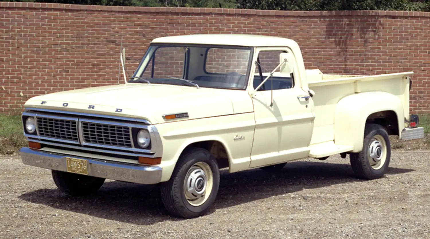 The Unyielding Spirit: Exploring the 1970 Ford F-250 Custom Flareside
