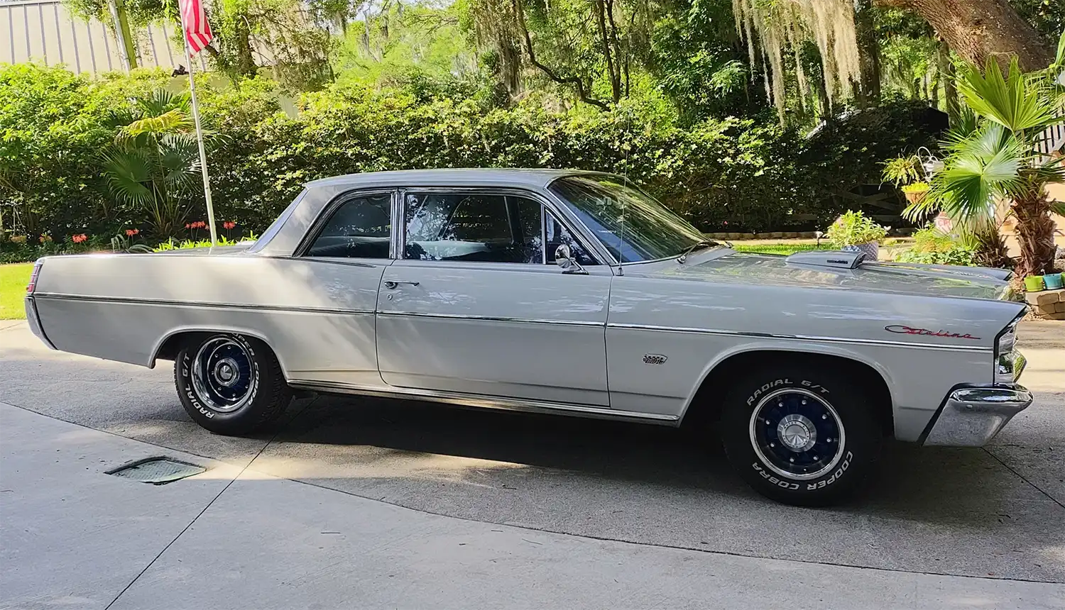 Silver Dream: 1963 Pontiac Catalina Coupe with Upgraded 455 Power
