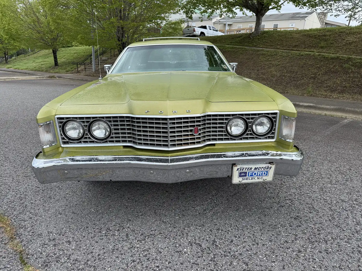 1973 Ford Galaxie 500 Country Sedan