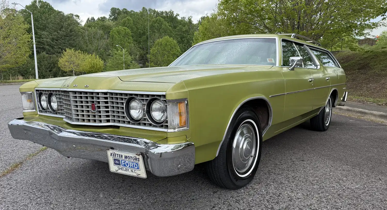 Green Giant: The 1973 Ford Galaxie 500 Country Sedan