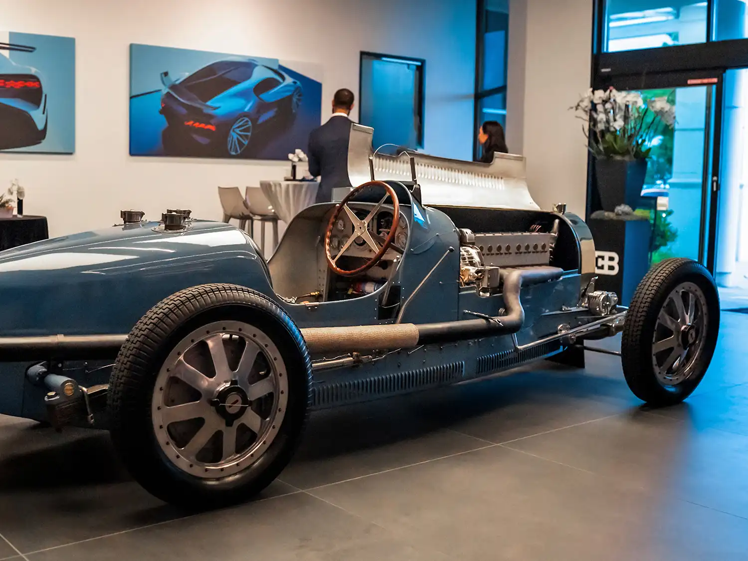 Bugatti Washington showroom Tourbillon debut