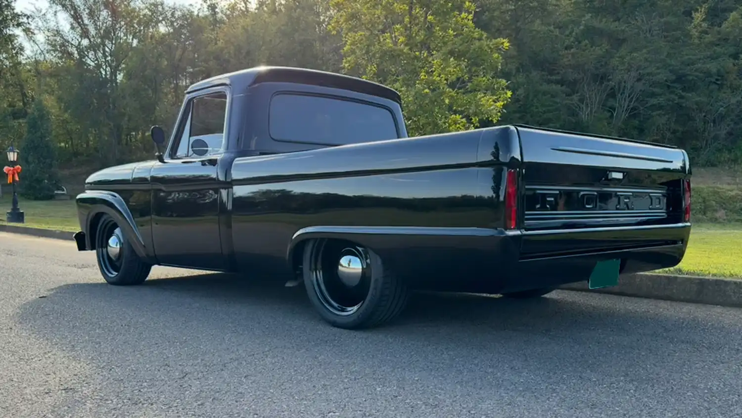 1964 Ford F100 Custom Pickup