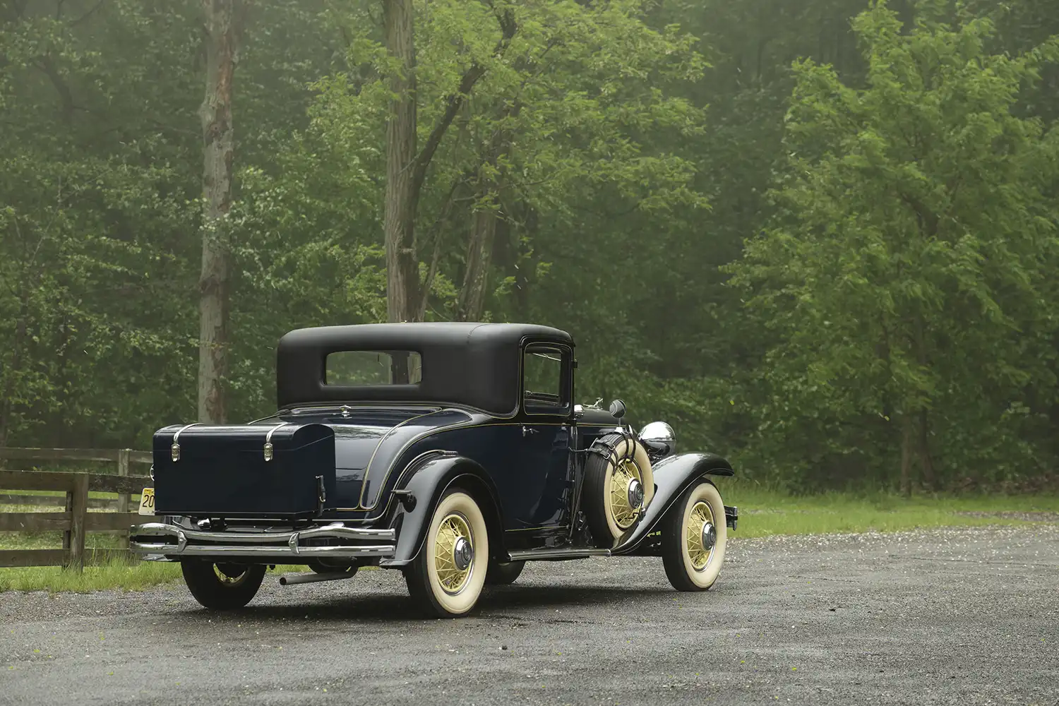 1931 Chrysler CD Deluxe Eight Coupe