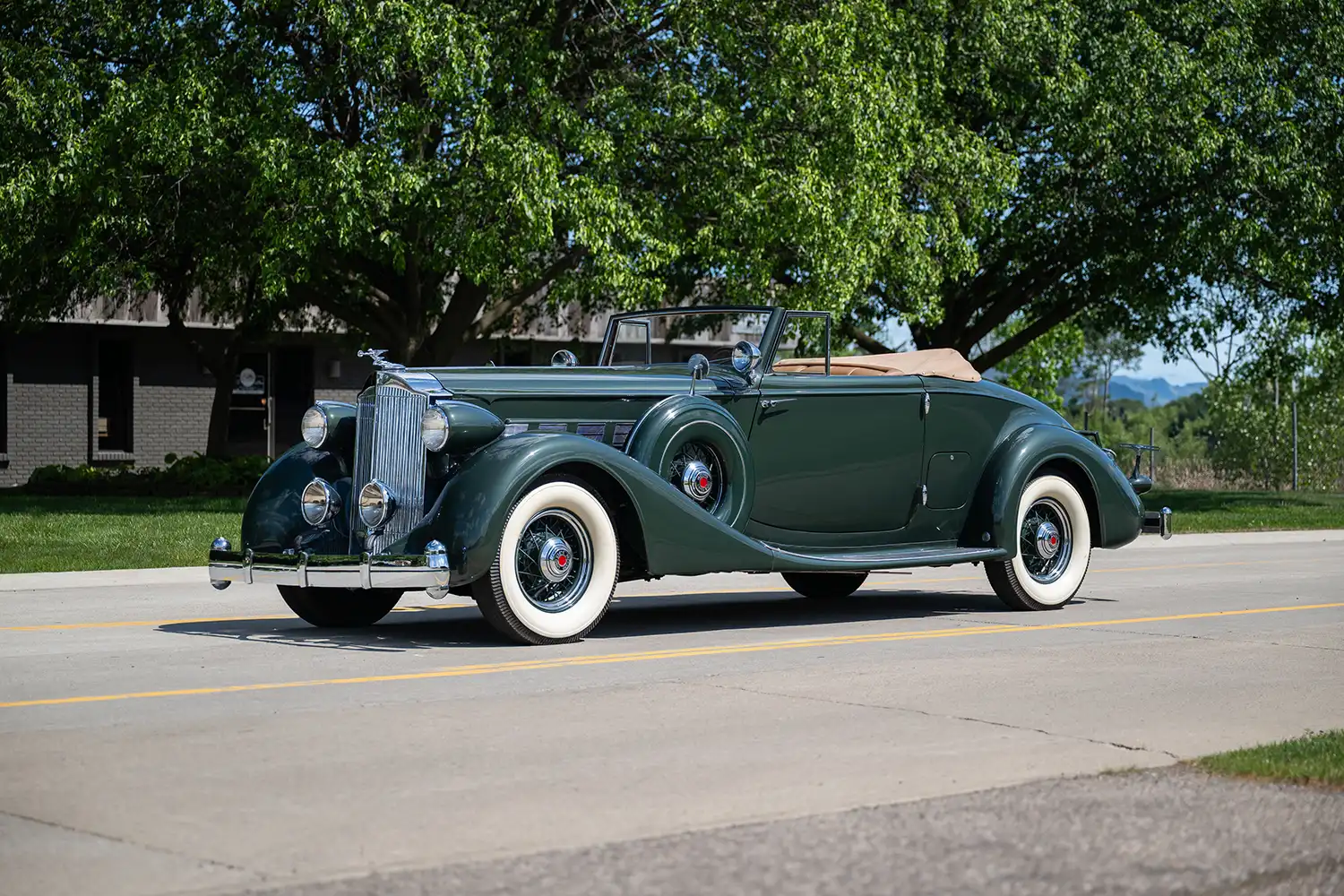 1935 Packard 1204 Super Eight Coupe Roadster