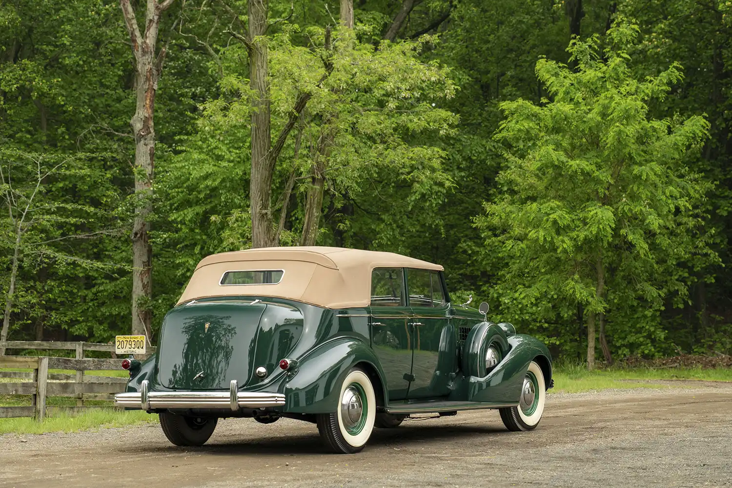 1936 Cadillac Series 85 Convertible Sedan