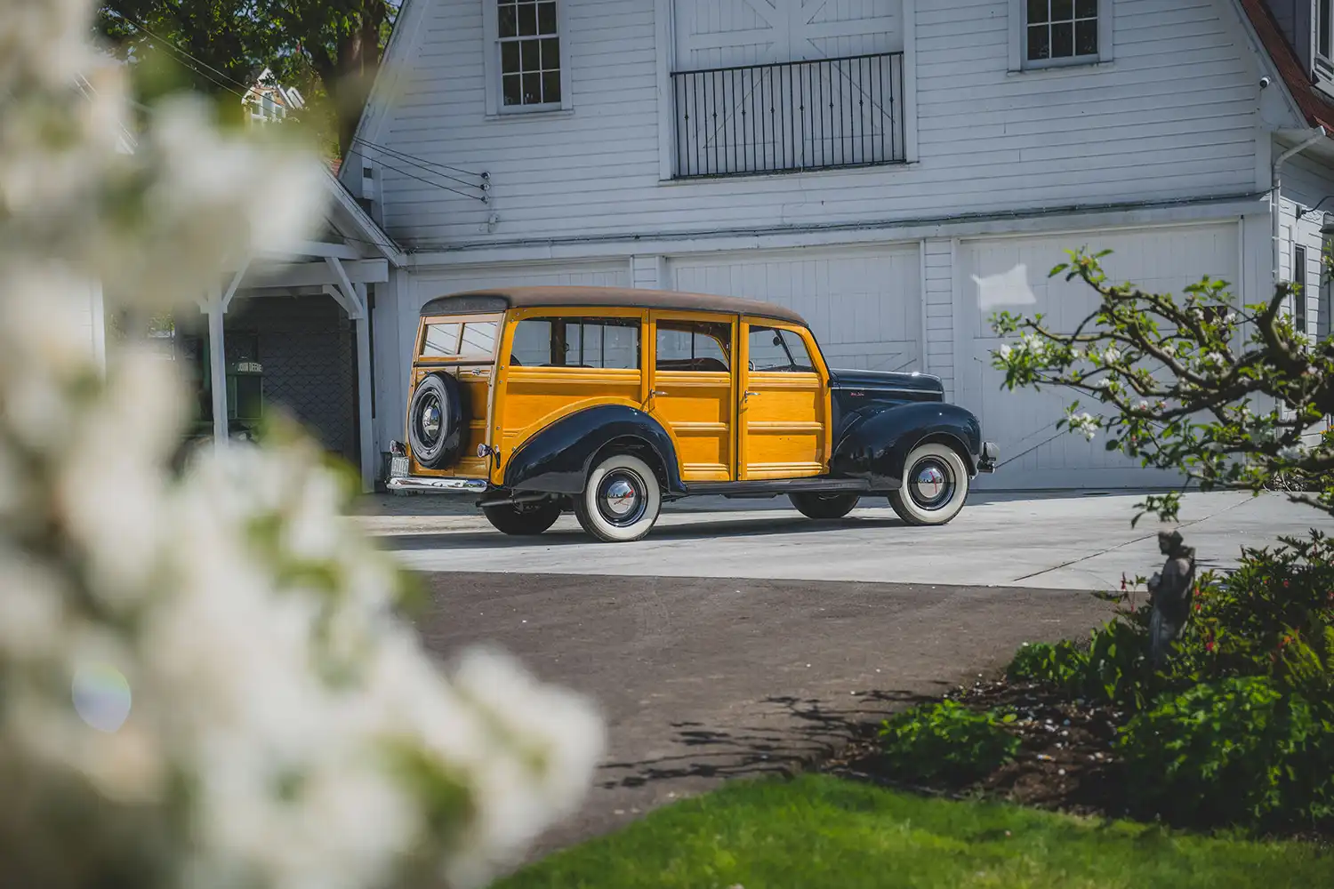 1940 Ford DeLuxe Station Wagon