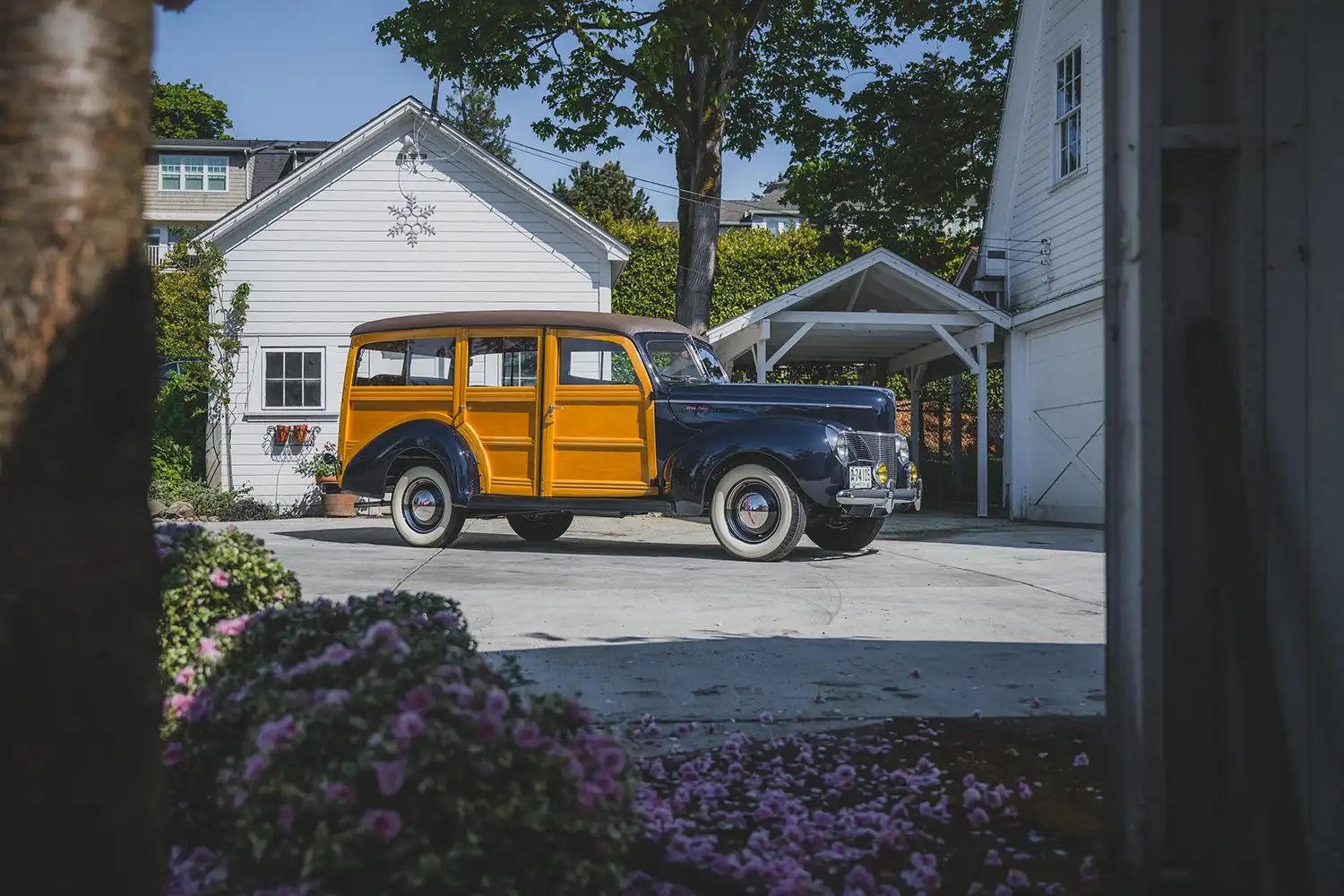 1940 Ford DeLuxe Station Wagon