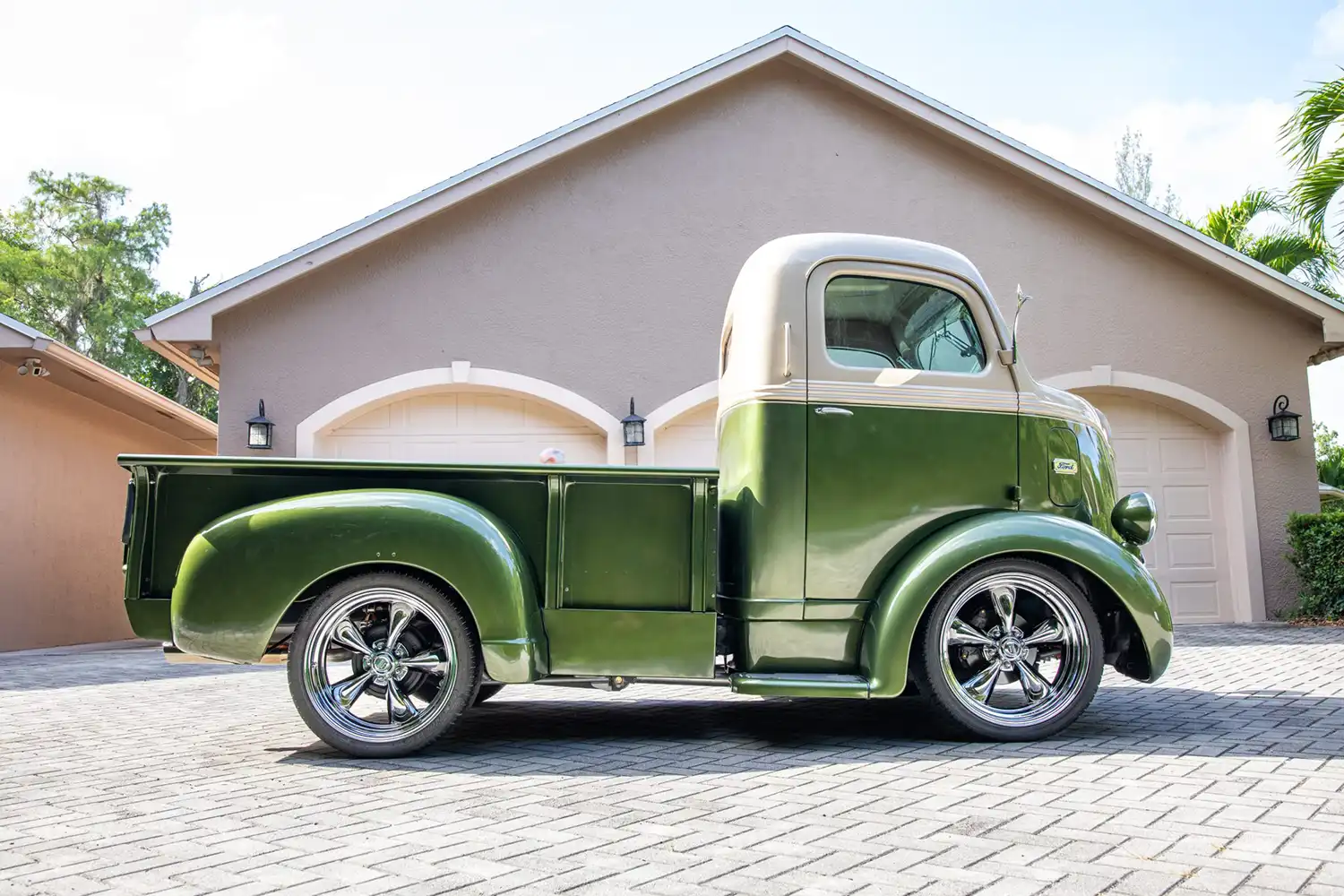 1942 Ford COE Pickup Street Rod