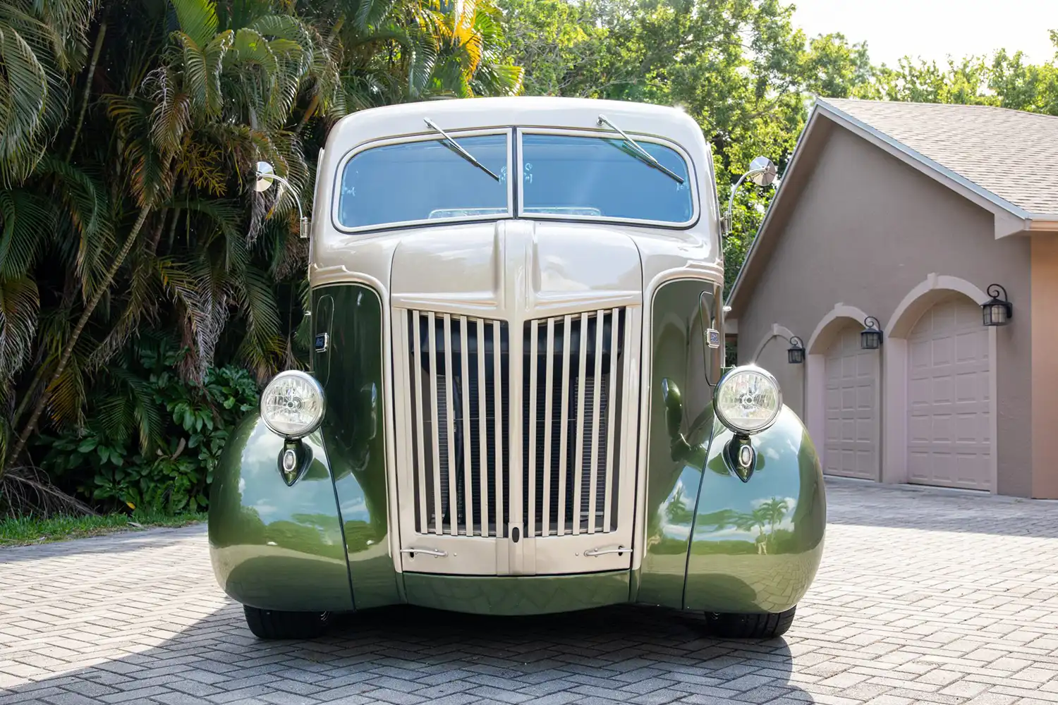 1942 Ford COE Pickup Street Rod