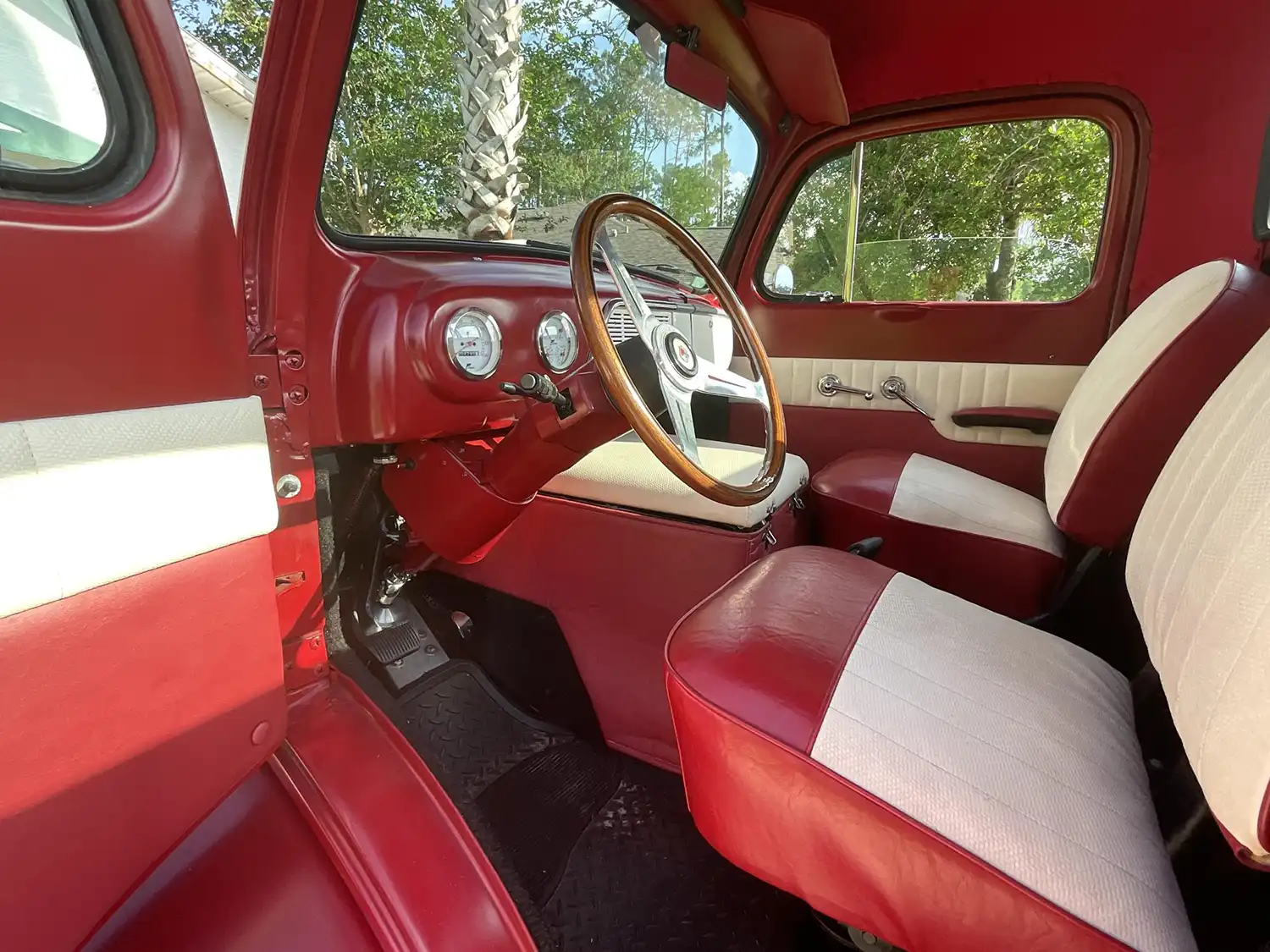 1948 Ford F-6 COE