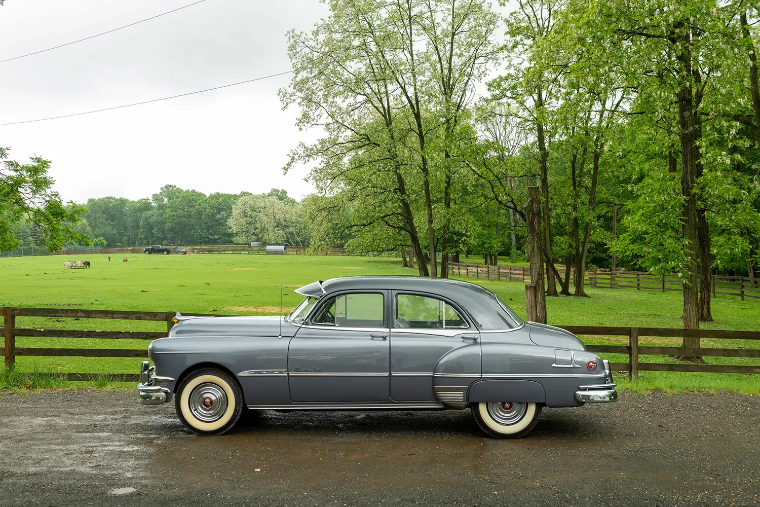 1951 Pontiac Chieftain Eight Sedan