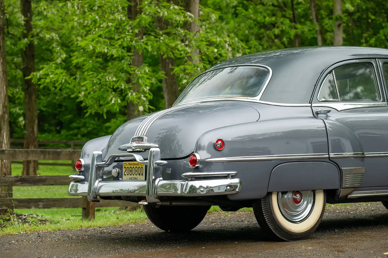 1951 Pontiac Chieftain Eight Sedan