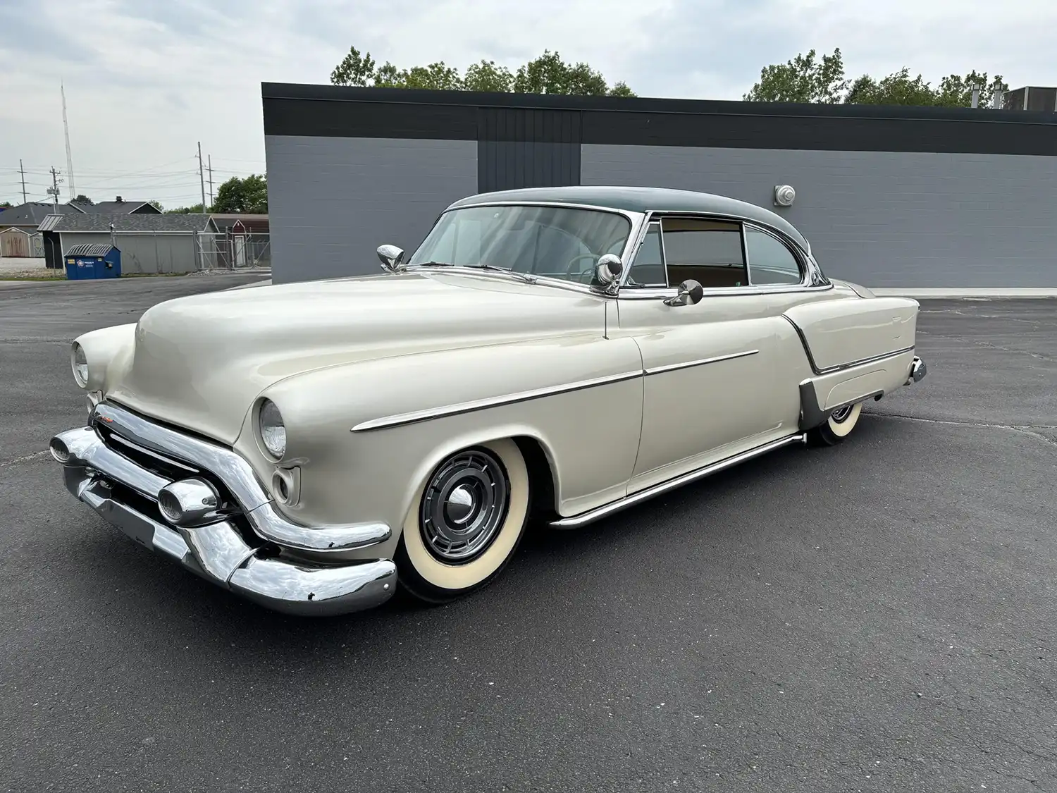 1953 Oldsmobile Ninety-Eight Holiday Coupe