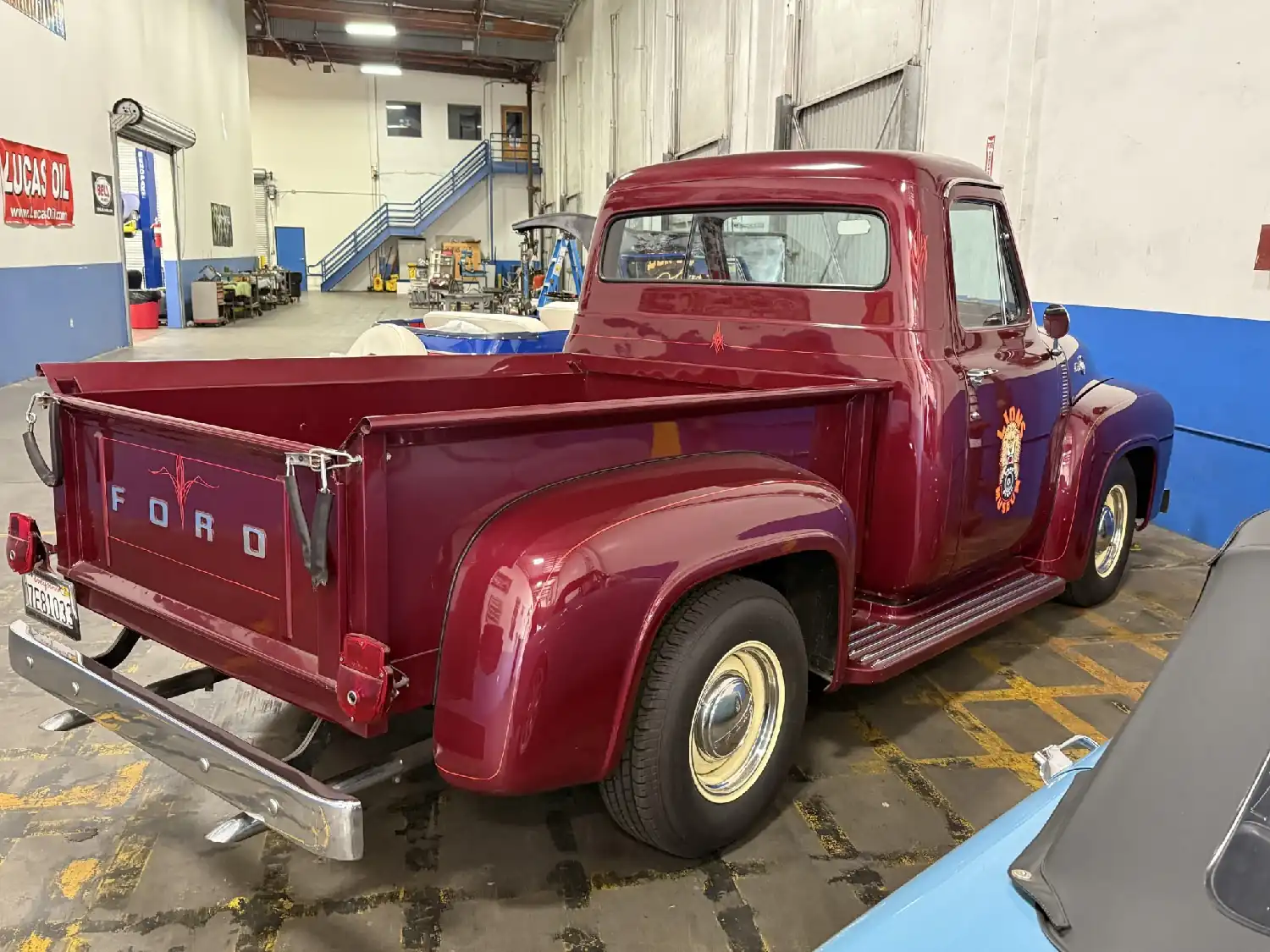 1955 Ford F-100 push truck
