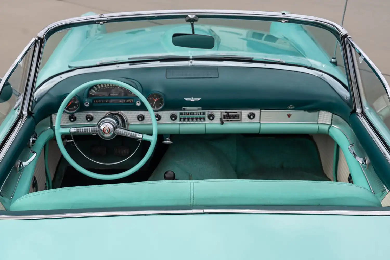1955 Ford Thunderbird 3-Speed