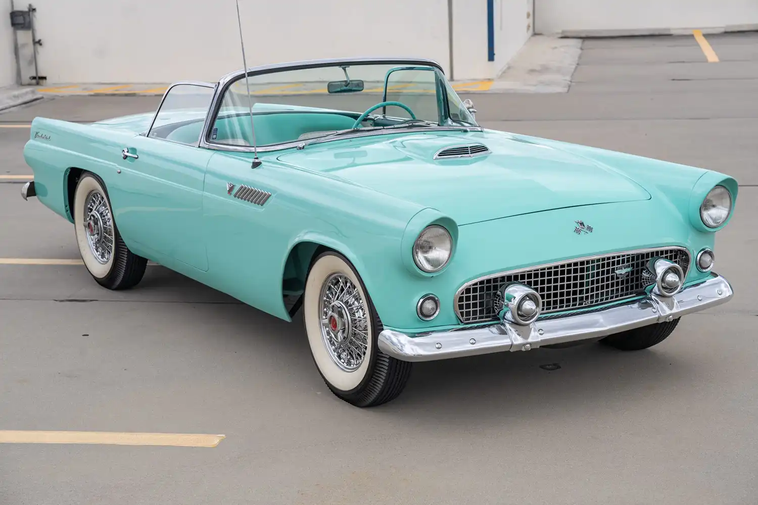 1955 Ford Thunderbird 3-Speed
