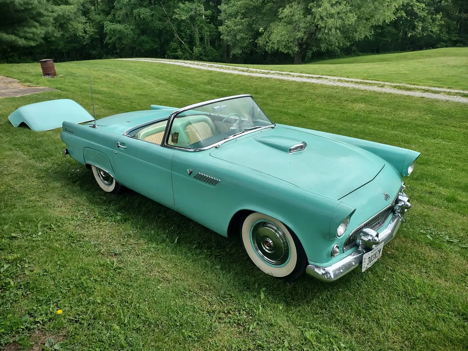 1955 Ford Thunderbird