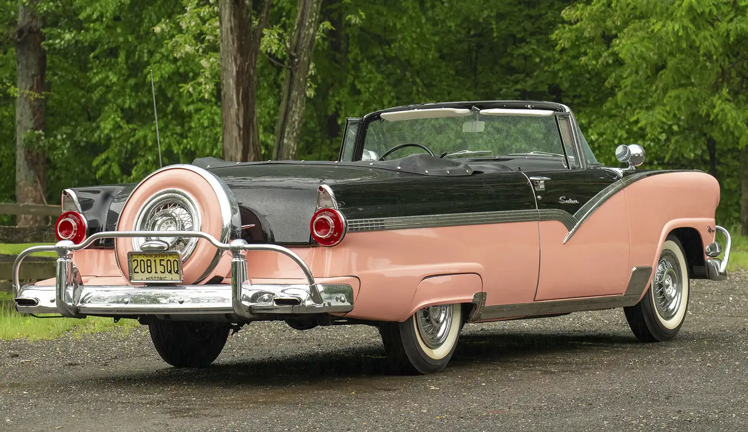 1956 Ford Fairlane Sunliner