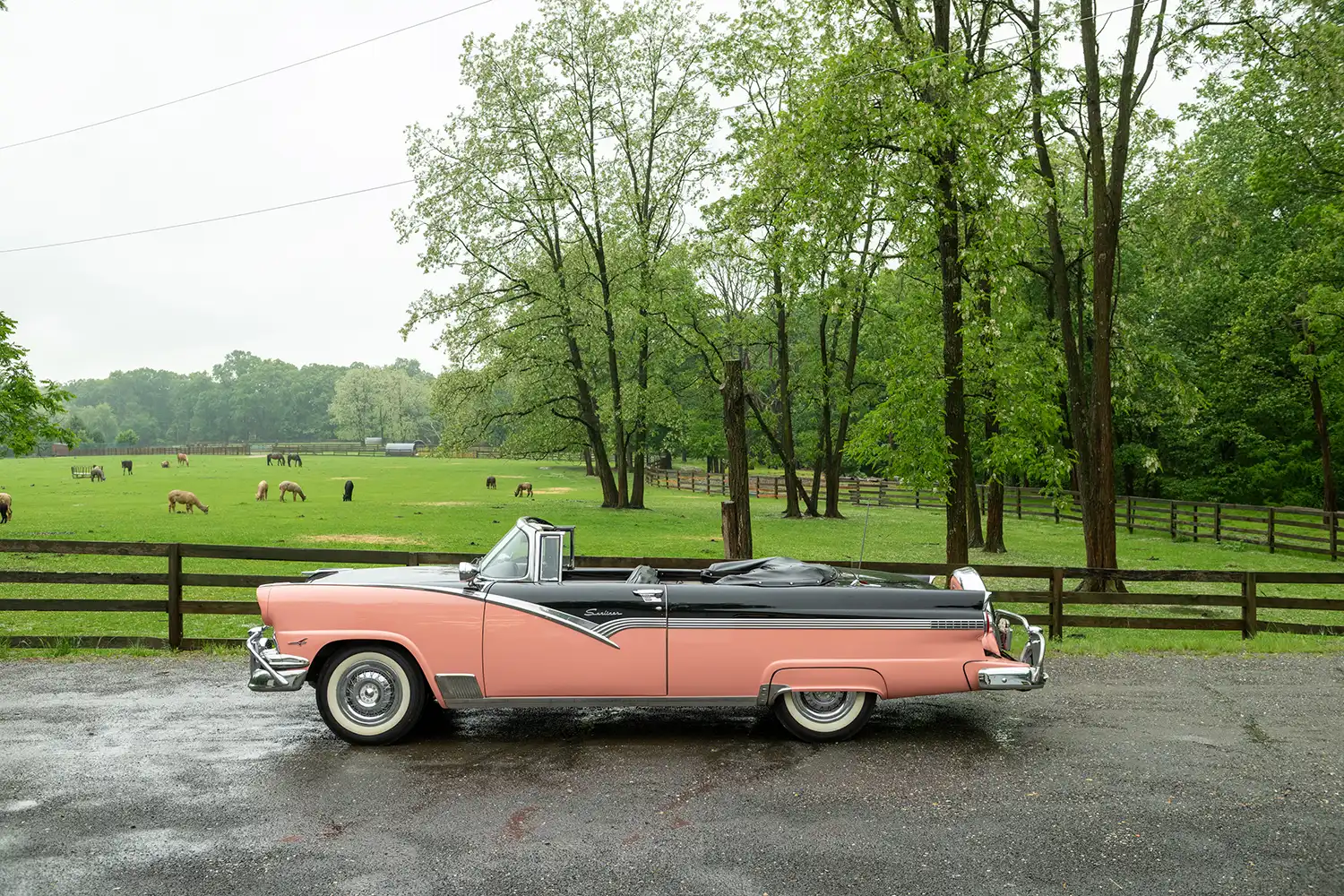 1956 Ford Fairlane Sunliner