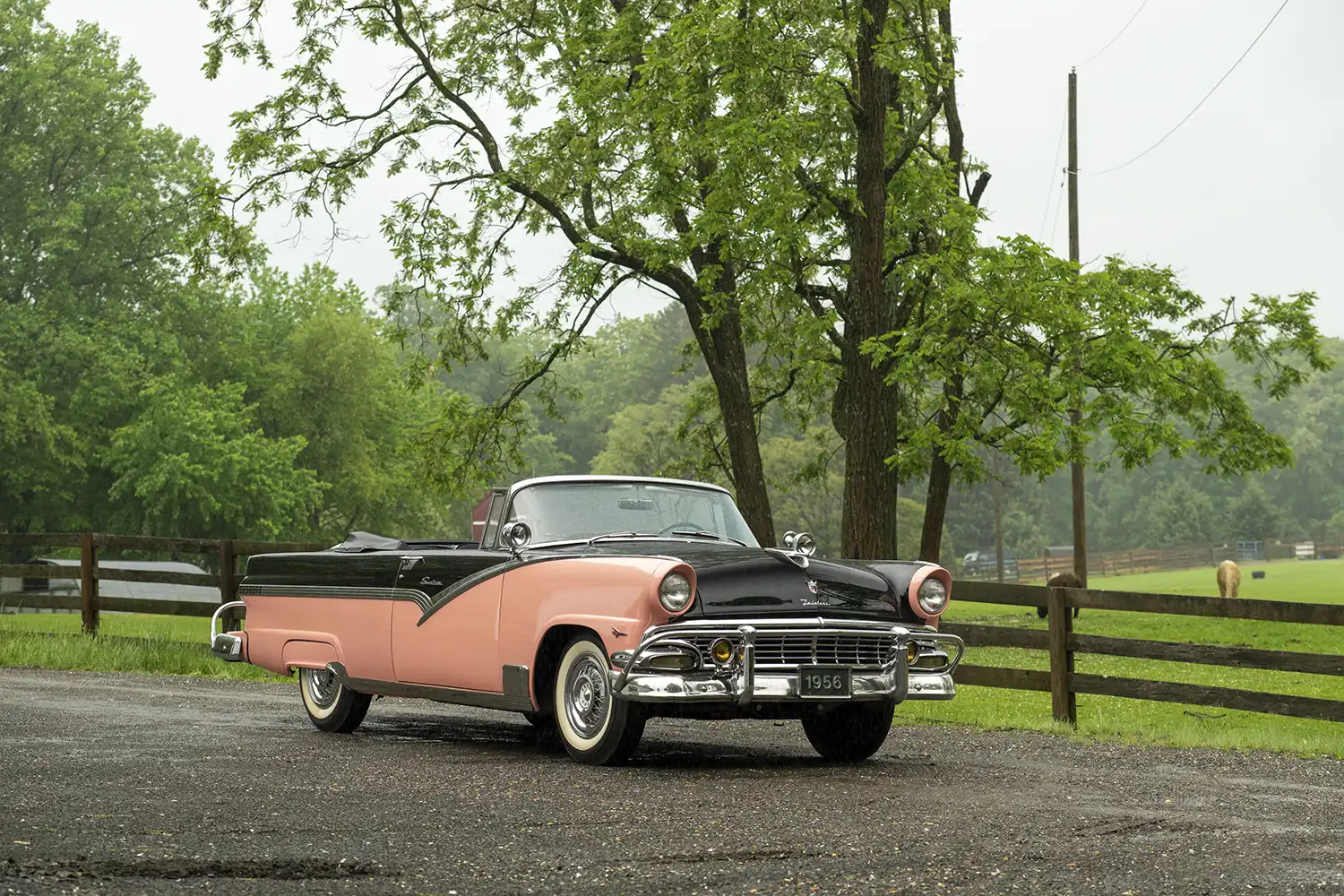 1956 Ford Fairlane Sunliner