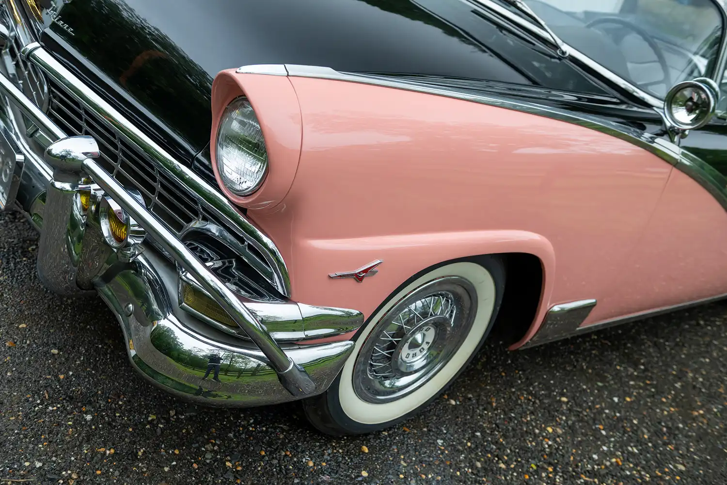 1956 Ford Fairlane Sunliner