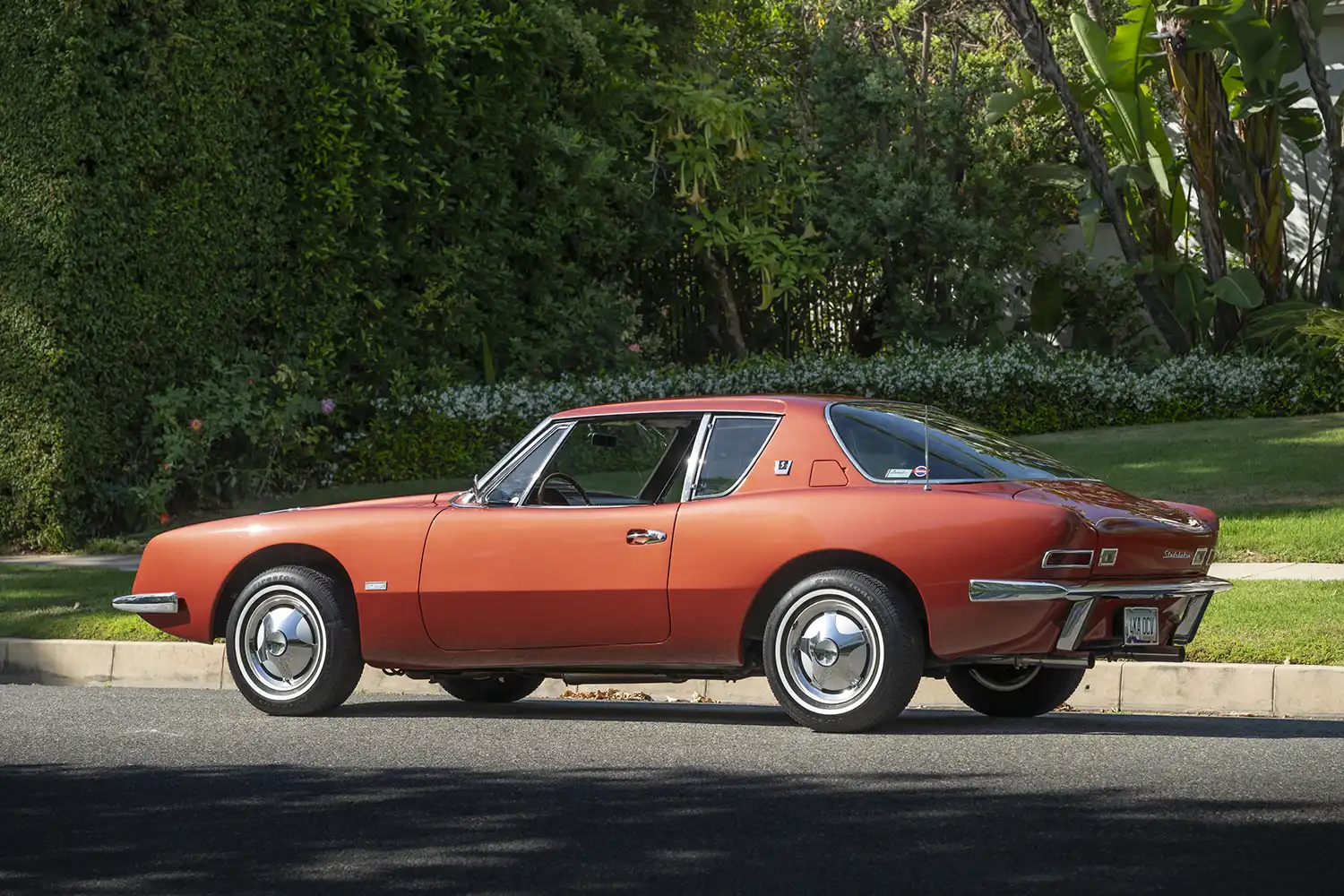 1964 Studebaker Avanti R2
