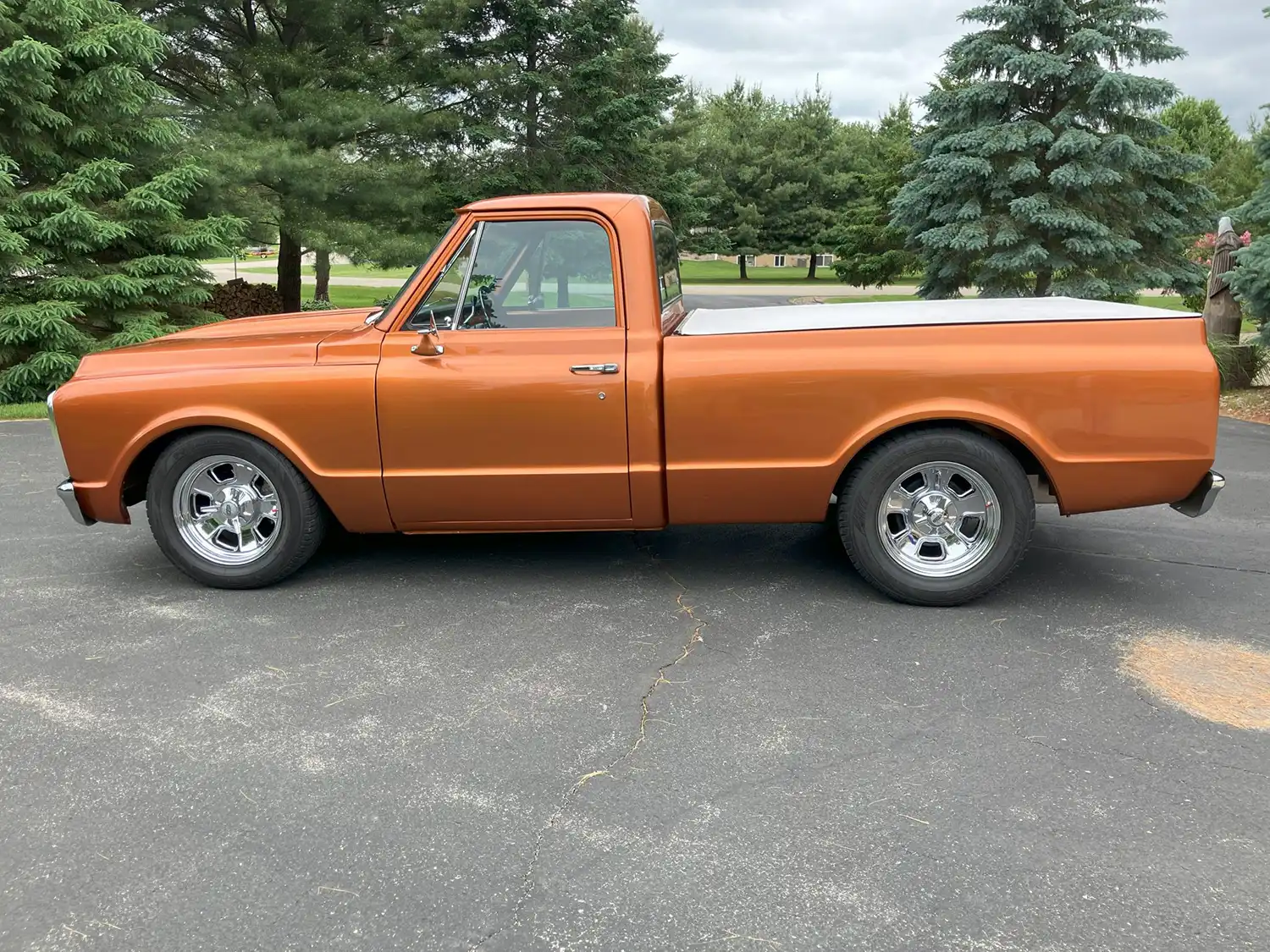 Fuel-Injected 1969 Chevrolet C10 Pickup