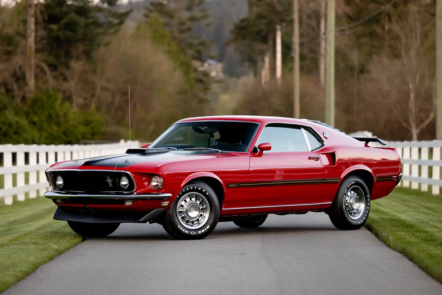 Ford Mustang Mach 1: Iconic 428 Cobra Jet Power
