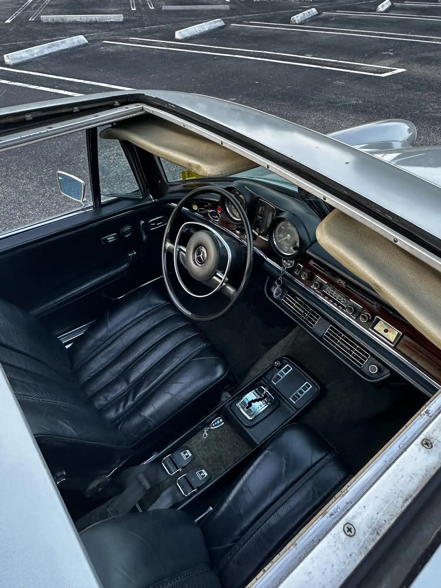 1969 Mercedes-Benz 280SE Coupe