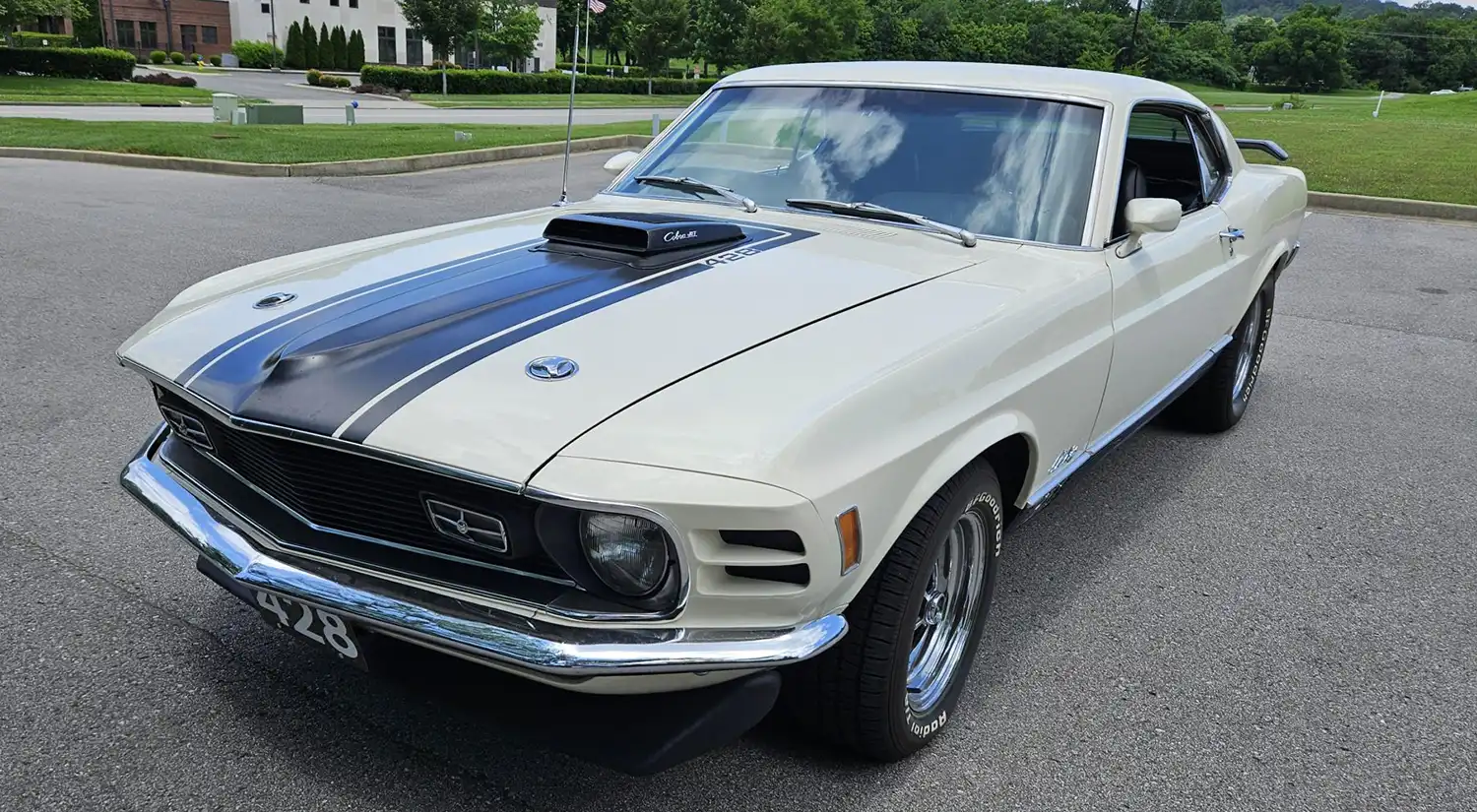The Bold Return of the 1970 Ford Mustang Mach 1 428