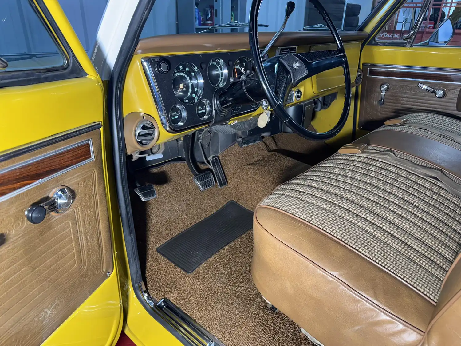 1971 Chevrolet C20 Pickup