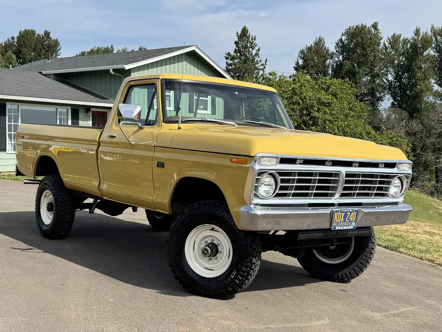 1973 Ford F-250 Custom 4×4