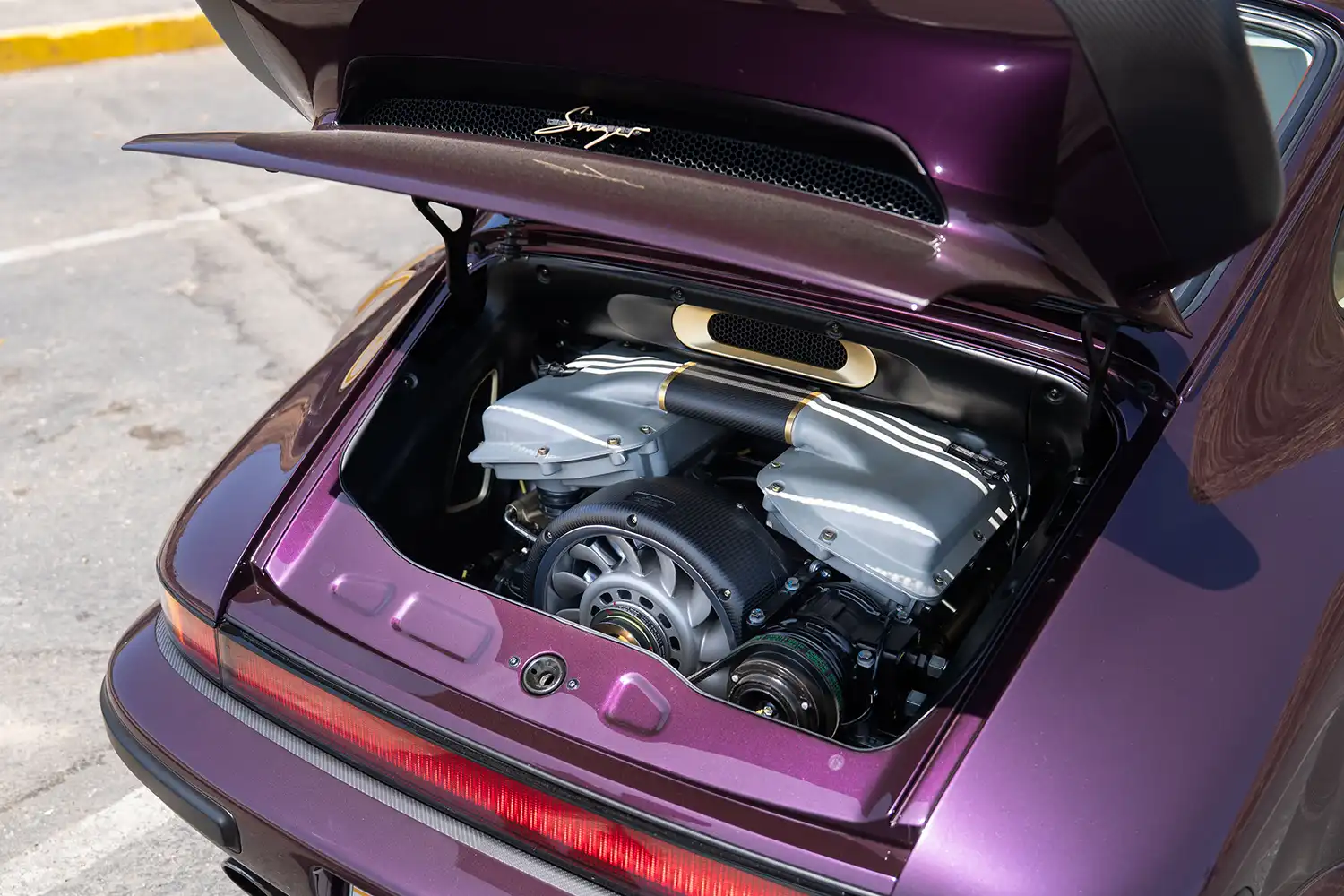 1989 Porsche 911 Reimagined by Singer