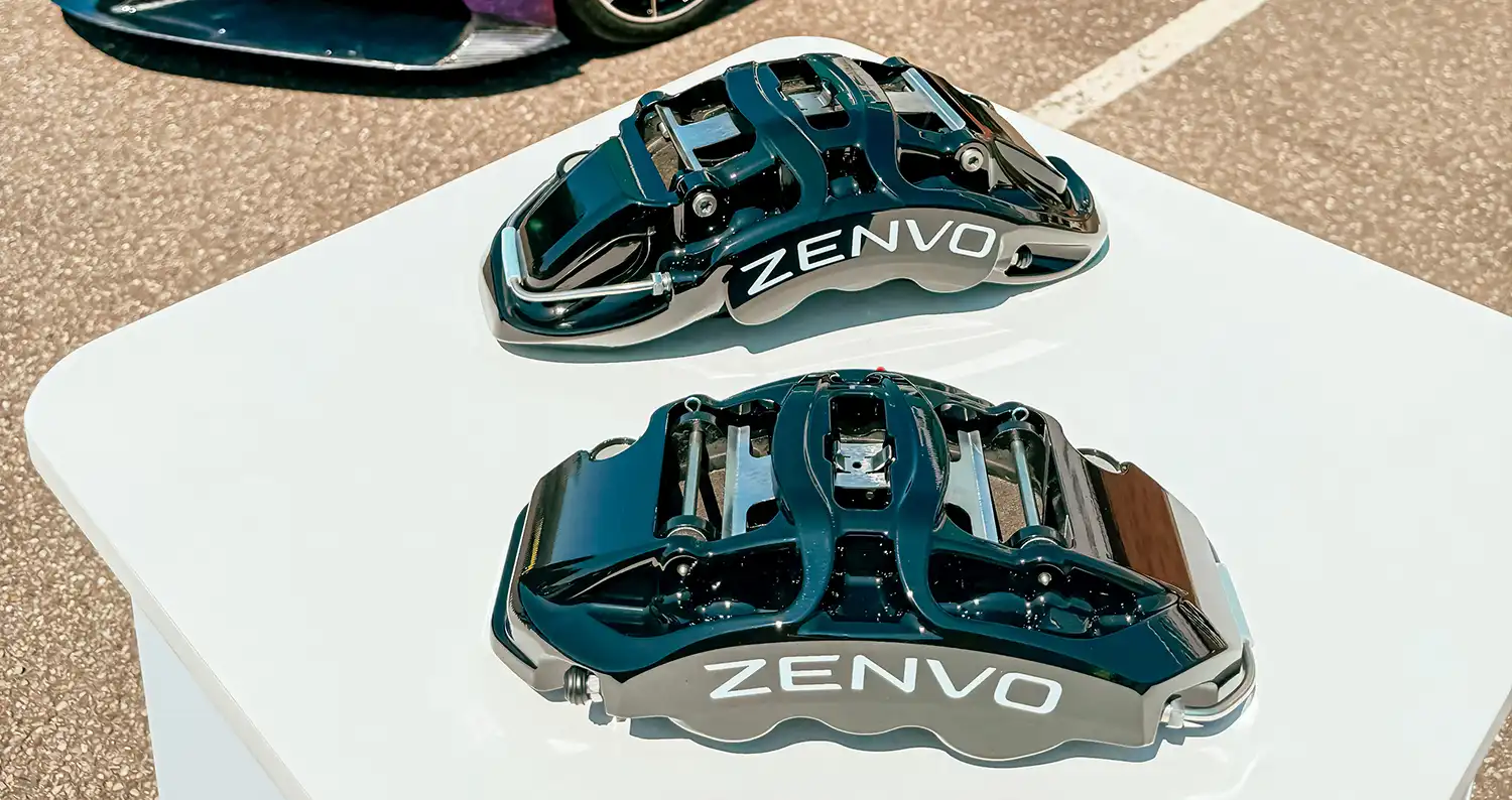 Zenvo Aurora Alcon brakes