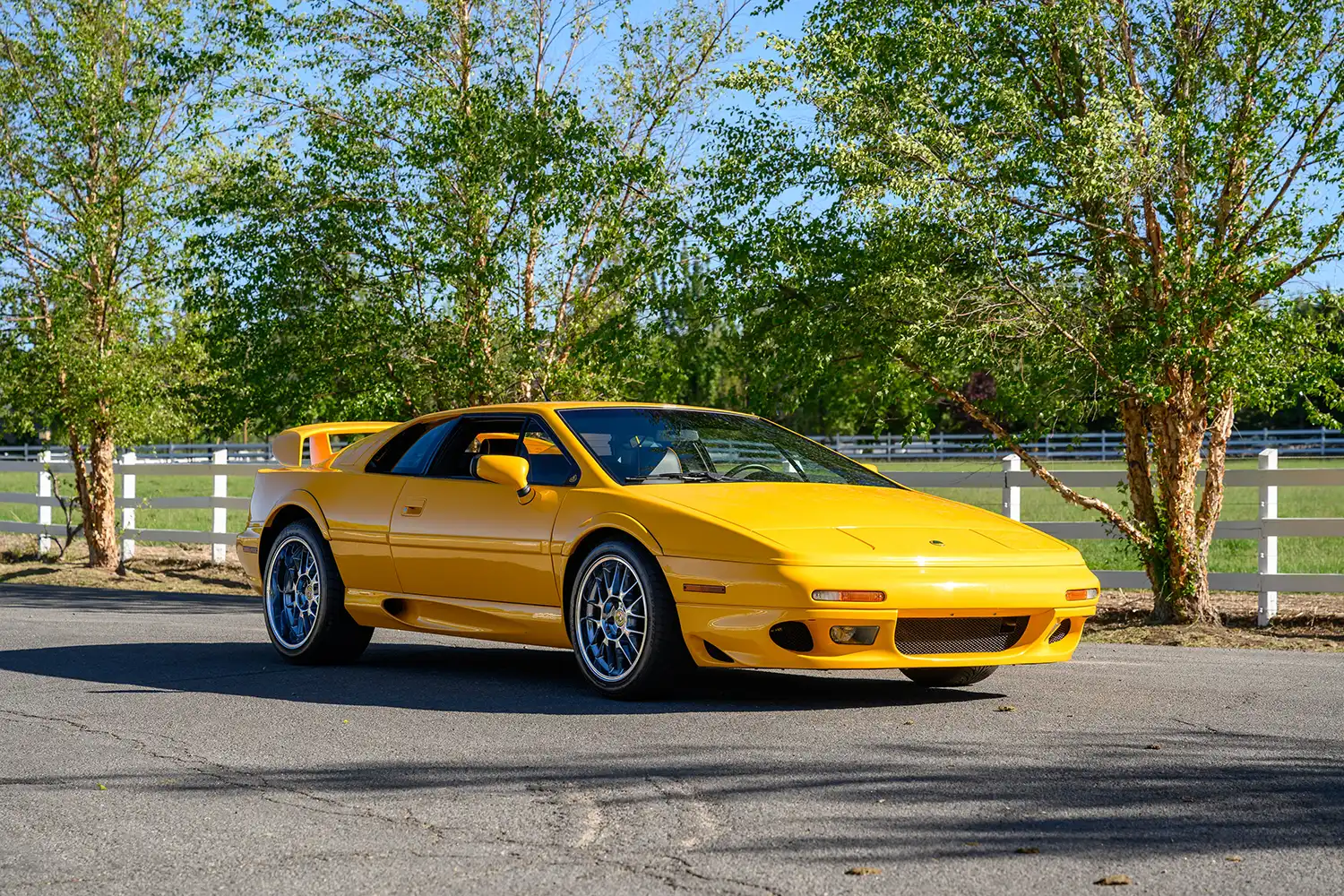 2003 Lotus Esprit V8